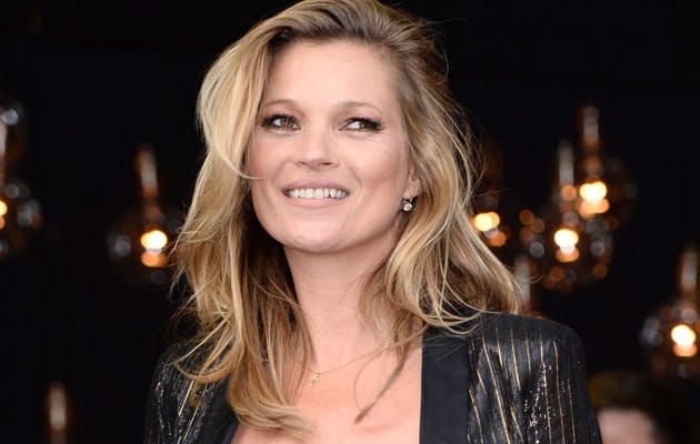 Kate Moss Escorted Off EasyJet Flight By Police