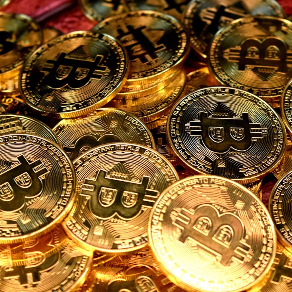 Bitcoin Cash, peer-to-peer electronic cash, BCH vs Bitcoin, BCH fees, BCH smart contracts